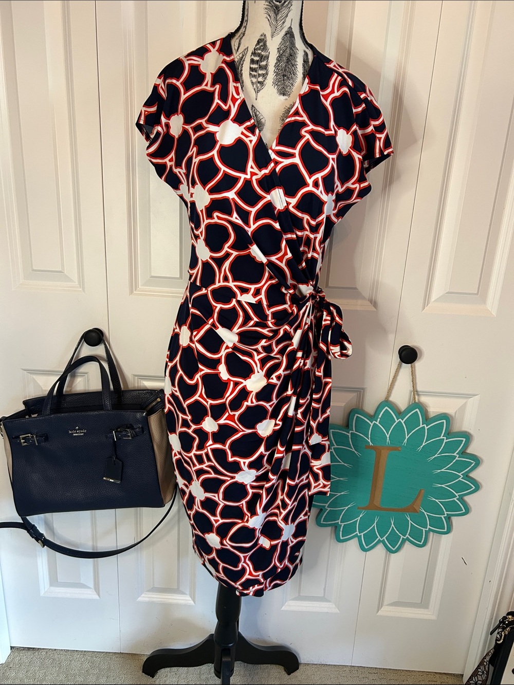 ✨ Maggy London Mod Graphic Faux Wrap Midi Dress - Bold Retro Geometric Print ✨